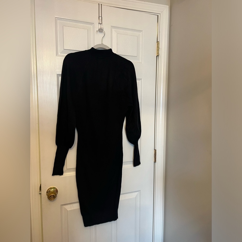 L'Academie The Jen Sweater Dress in Black - Picture 4 of 8